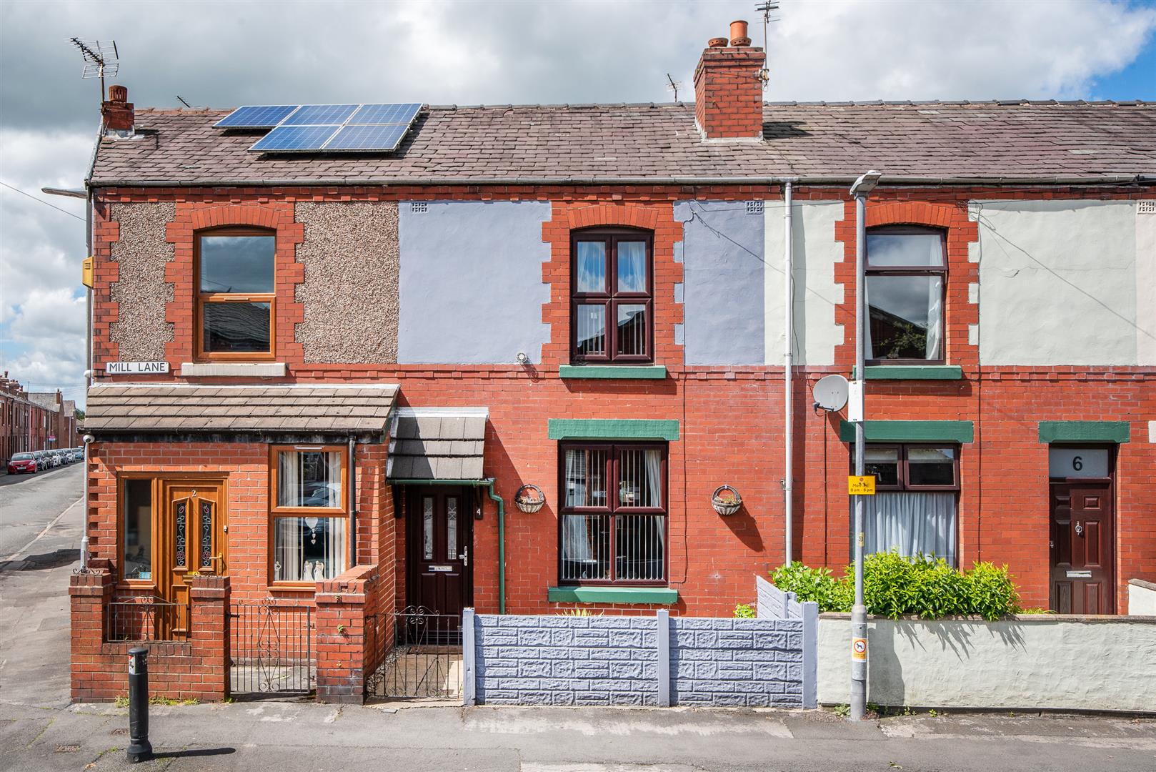 2 bed property in Mill Lane, Chorley